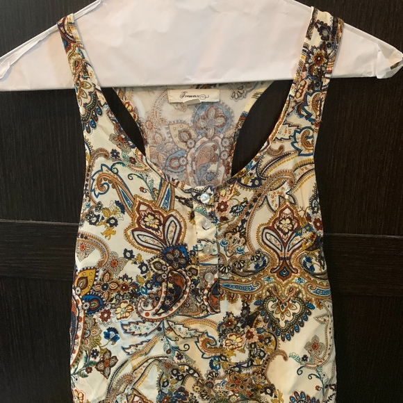 Forever 21 Paisley Print Tank Top - Picture 1 of 2